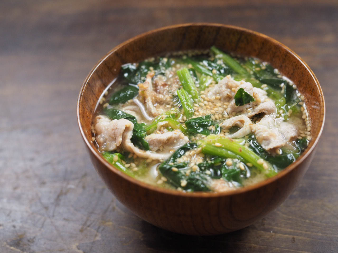 ほうれん草と豚肉のごま汁 奥薗壽子のなべかまぺえじ